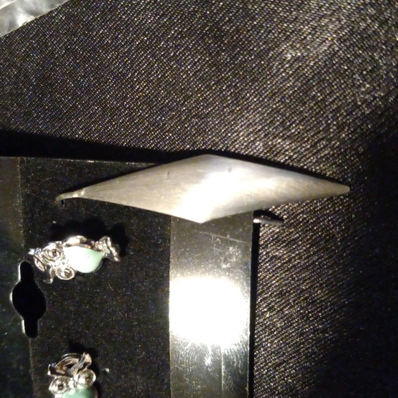 Two pairs of earrings - Picture 3 of 3